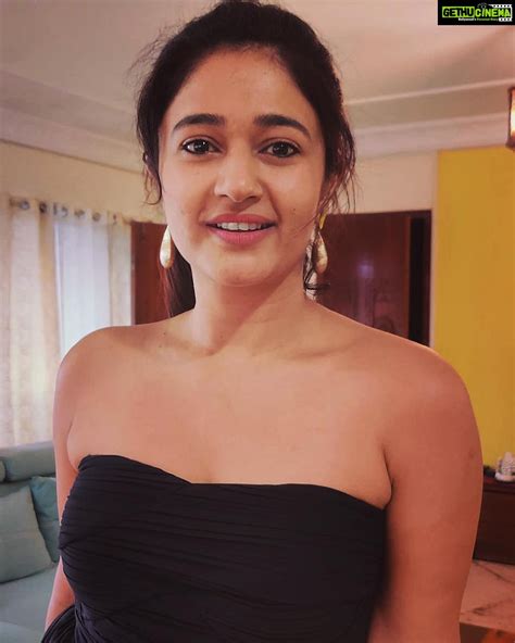 poonam boobs|Poonam Bajwa (@poonambajwa555) • Instagram photos and videos